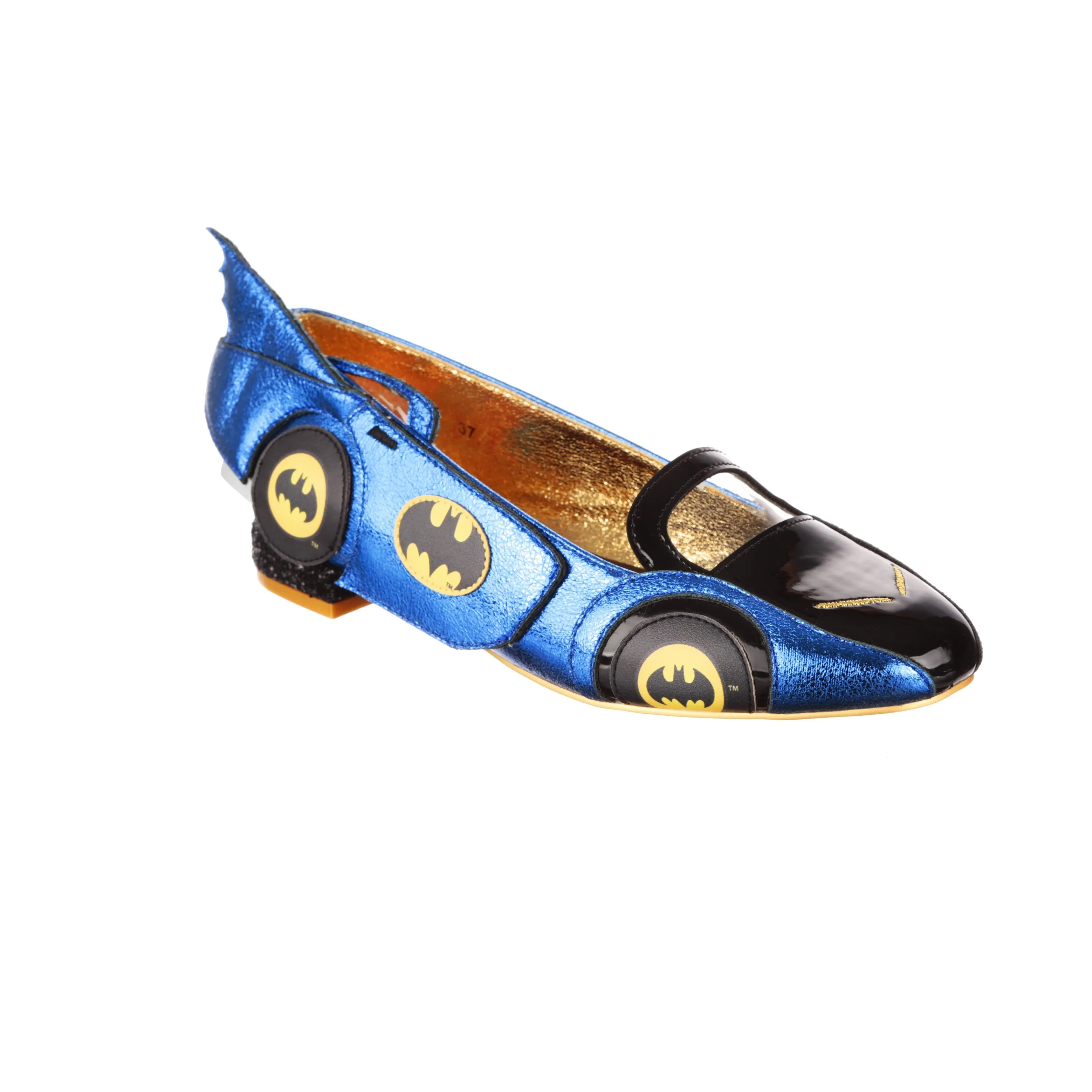 Batmobile Kicks