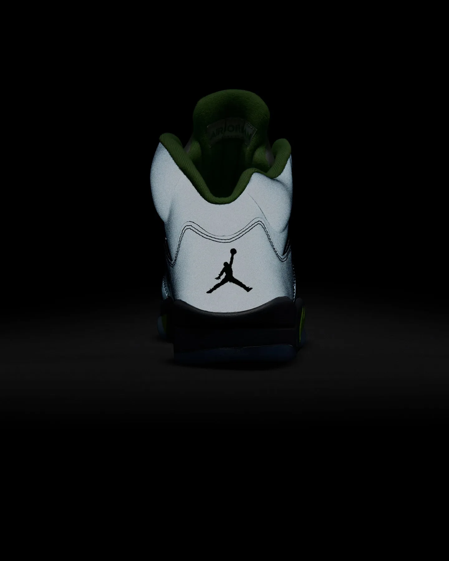 Jordan Air Jordan 5 Retro "Green Bean" Silver/Green Bean/Flint Grey