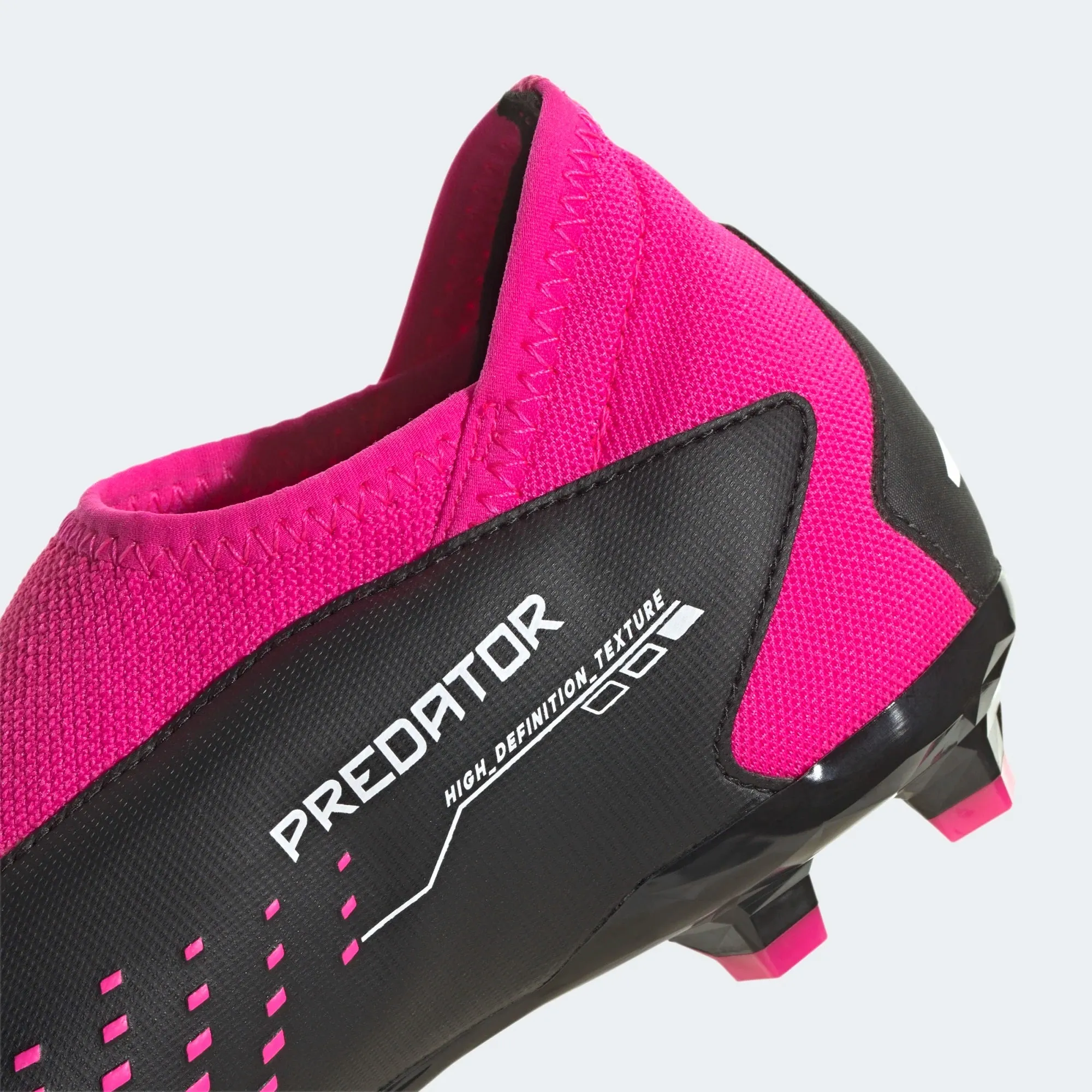 Junior Predator Accuracy.3 LL FG [Core Black/ Shock Pink]