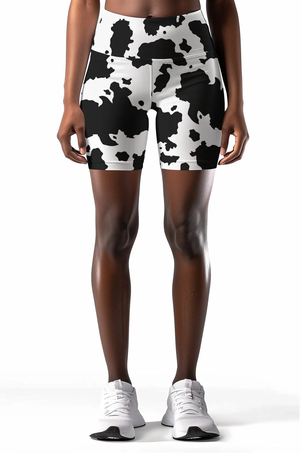 Te Amo MOO-cho Karen White & Black Cow Print Yoga Biker Shorts - Women