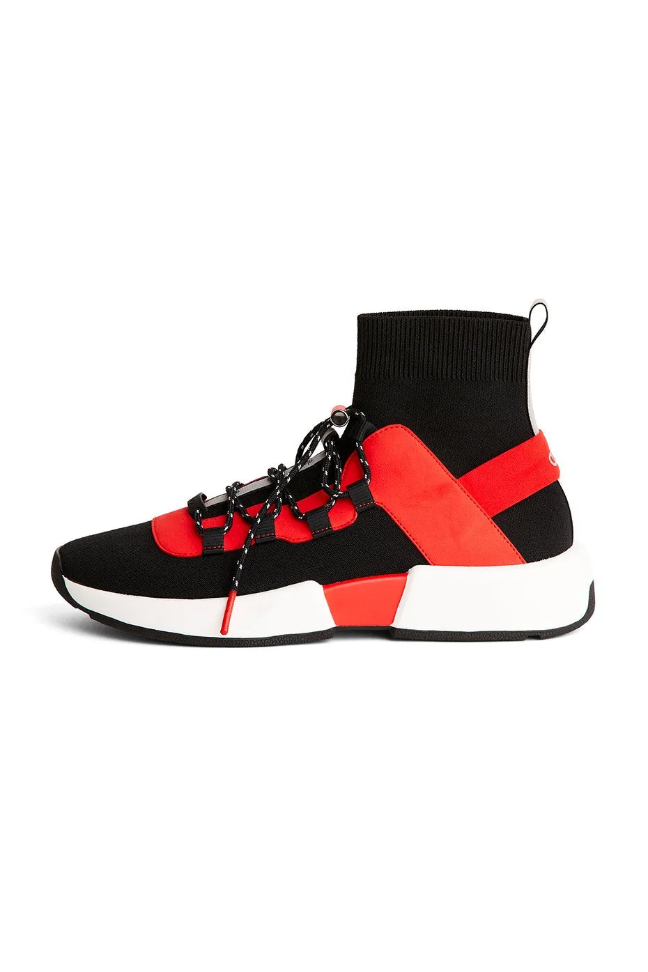 Women's Wanderer Sneaker - Black/Cherry